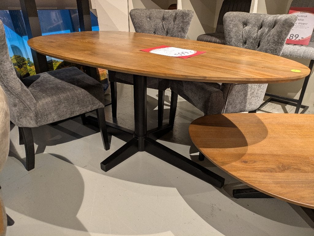NIEUWE SALON EN EETTAFEL VOOR SPOTPRIJS