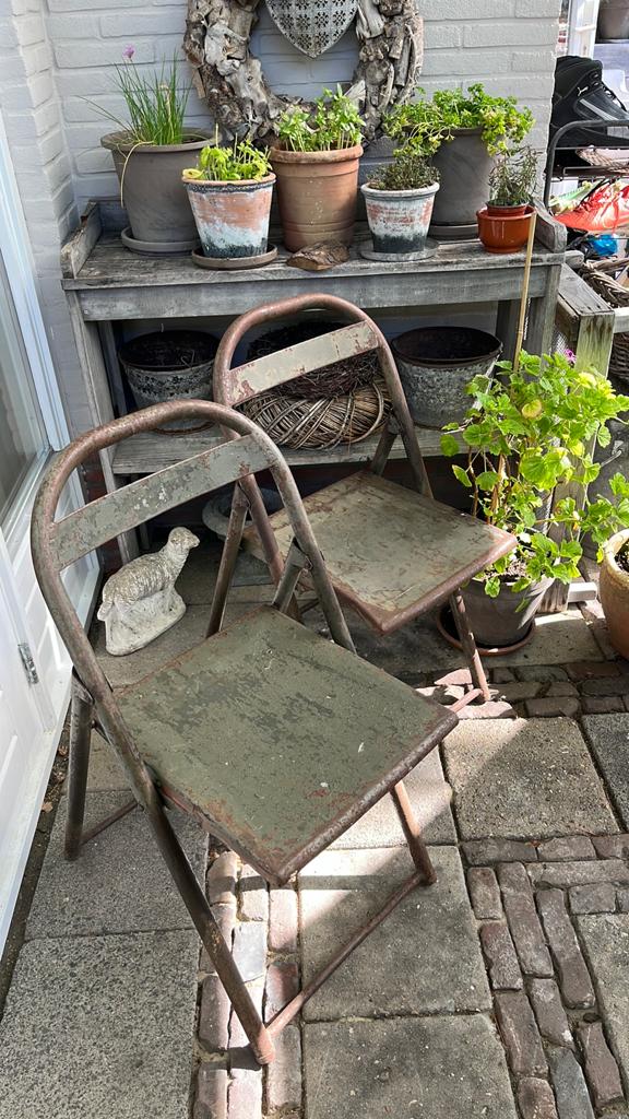 Oude stalen leger klapstoelen, Gebruikt, Overige kleuren, Ophalen of Verzenden, Metaal