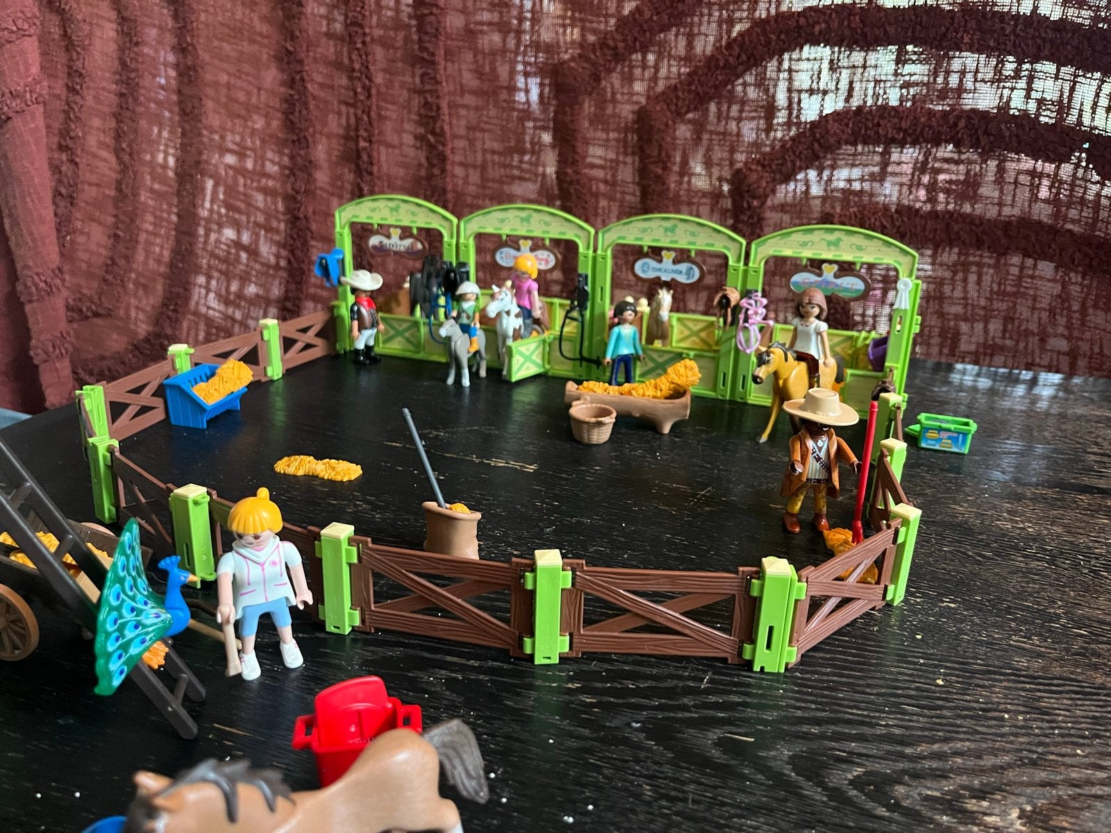 Playmobil Spirit paardenstal en diverse sets, Kinderen en Baby's, Speelgoed | Playmobil, Ophalen, Gebruikt, Gebouw, Complete set