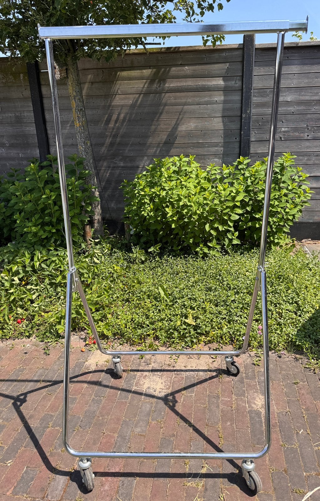 Kledingrek op wielen, Ophalen, Met wielen, Gebruikt