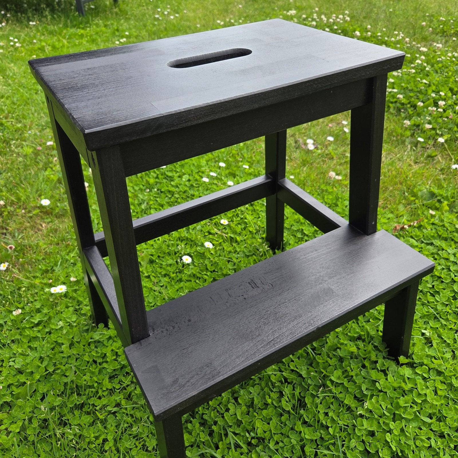 Ikea Bekväm Opstapje krukje 2 trede trapje zwart, Huis en Inrichting, Ophalen, Zo goed als nieuw, Hout