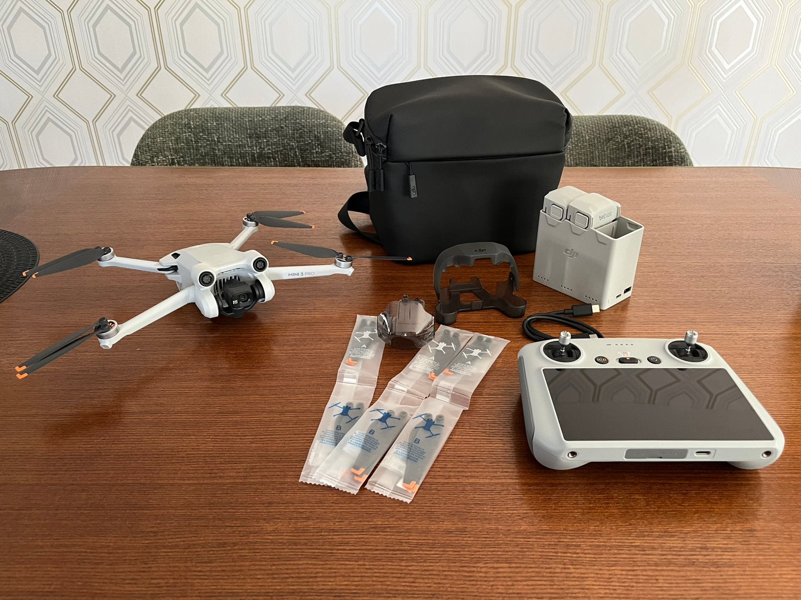 Dji Mini 3 Pro Fly More Combo, Ophalen, Cameradrone, Zo goed als nieuw, DJI