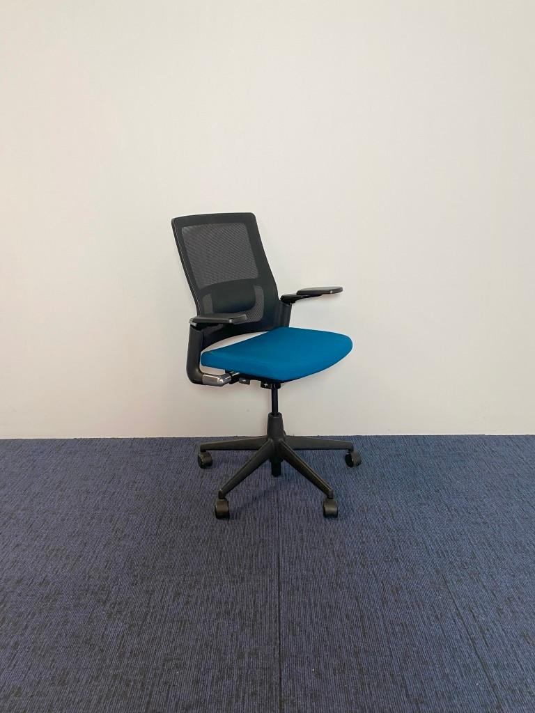 80 x Bureaustoel Ahrend 2020 Verta - blauw / zwart, Ophalen, Gebruikt, Zwart, Bureaustoel