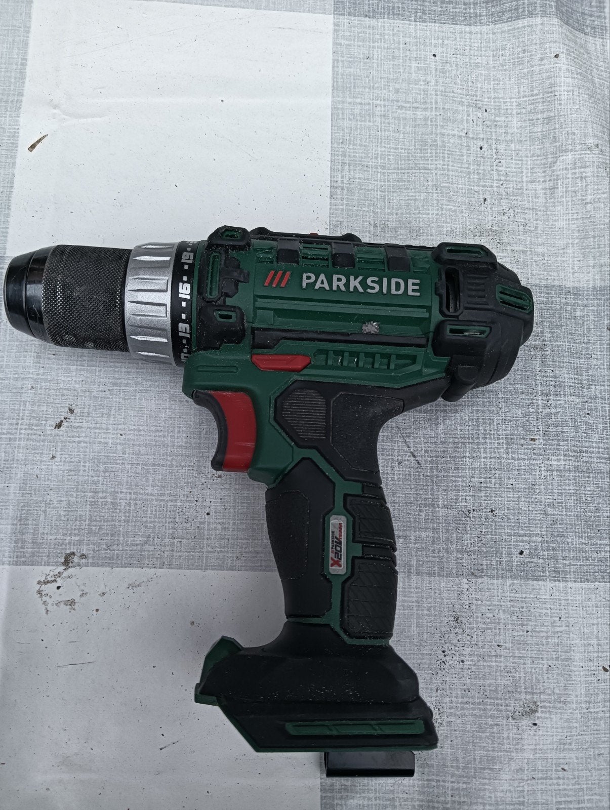 Parkside Schroeftol - Koolborstels aan vervanging toe, Ophalen of Verzenden, Gebruikt, Boor- en Schroefmachine