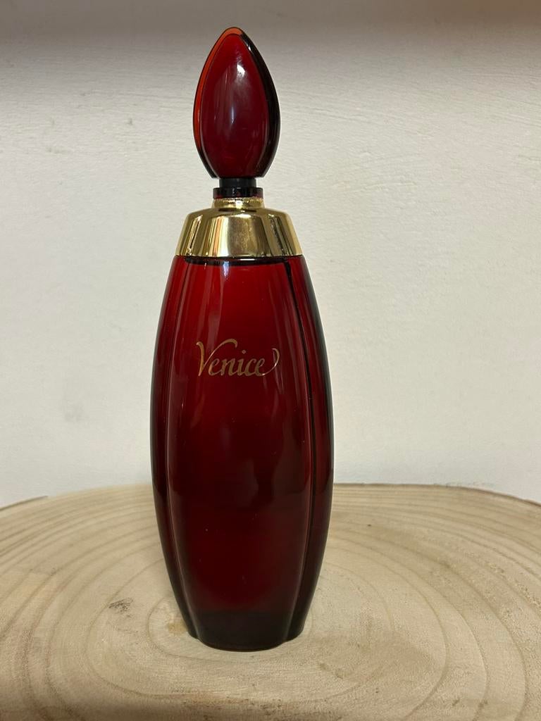 Venice Yves Rocher Eau de Toilette 100 ml - Volle fles, Sieraden, Tassen en Uiterlijk, Uiterlijk | Parfum, Ophalen of Verzenden