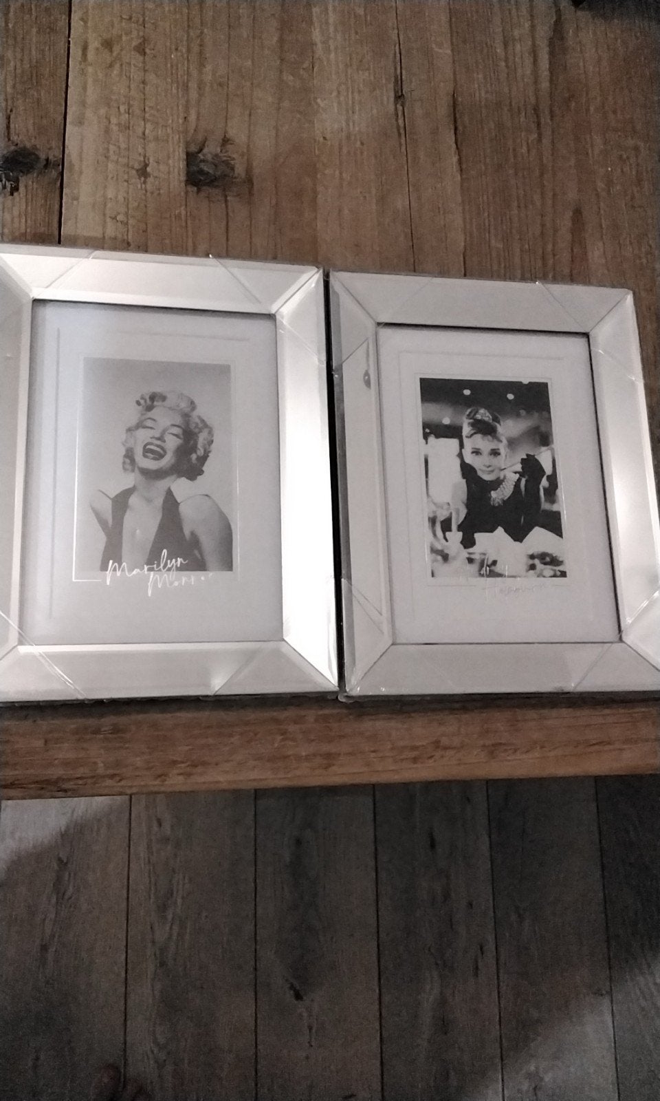 Set van 2 fotolijsten: Marilyn Monroe & Audrey Hepburn, Met afbeelding, Nieuw, Ophalen of Verzenden, Glas