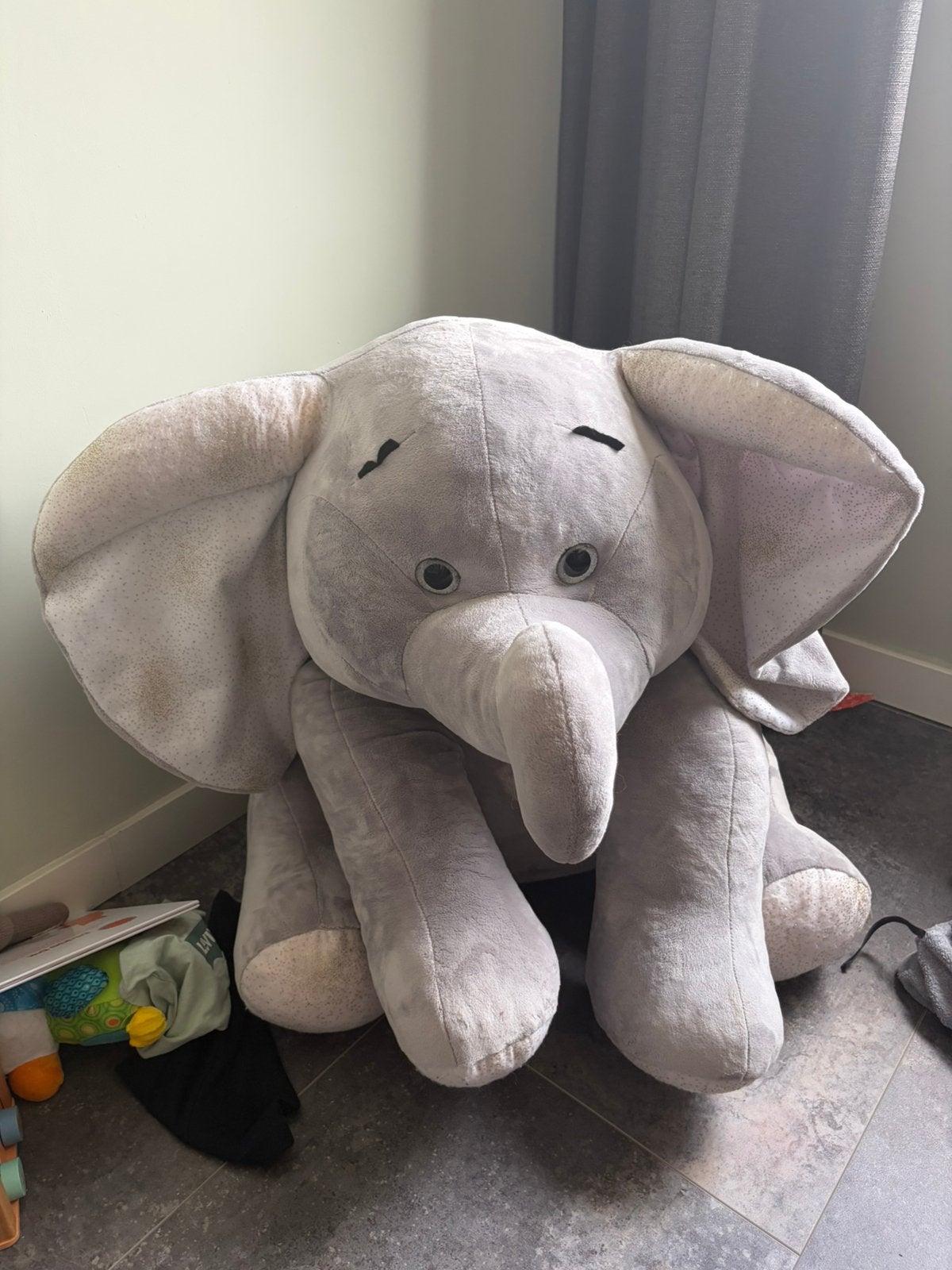 Leuke hele grote olifant voor kinder / baby kamer, Ophalen, Zo goed als nieuw, Olifant