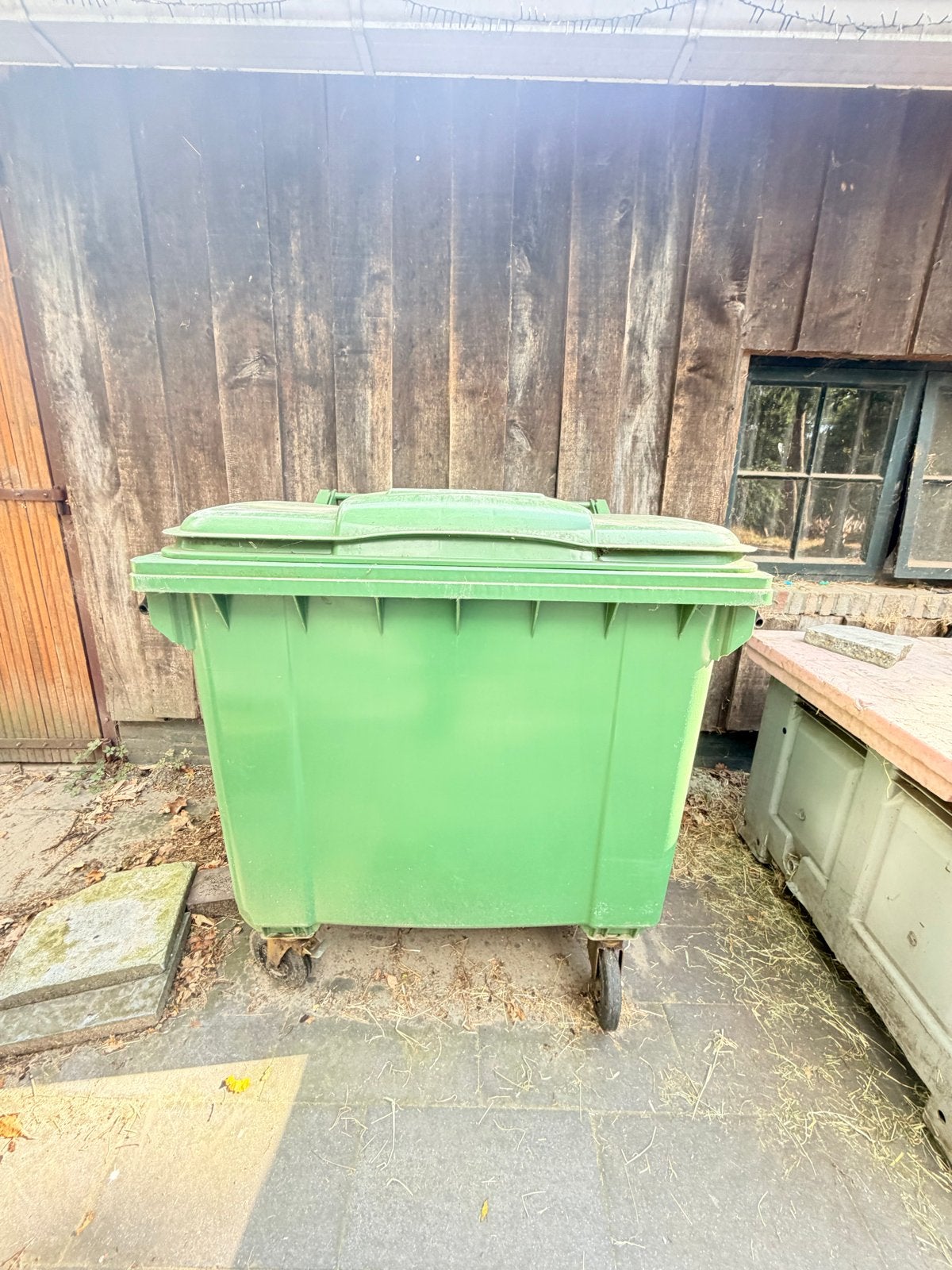 Hooistomer 1100 liter voor grote netten hooi, Ophalen
