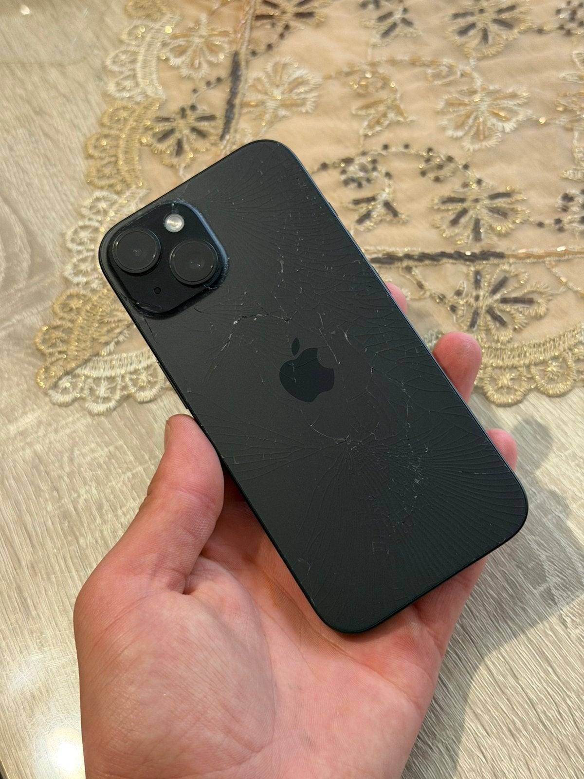 Apple Iphone 15 zwart, IPhone 15, 86 %, Zwart, Ophalen of Verzenden