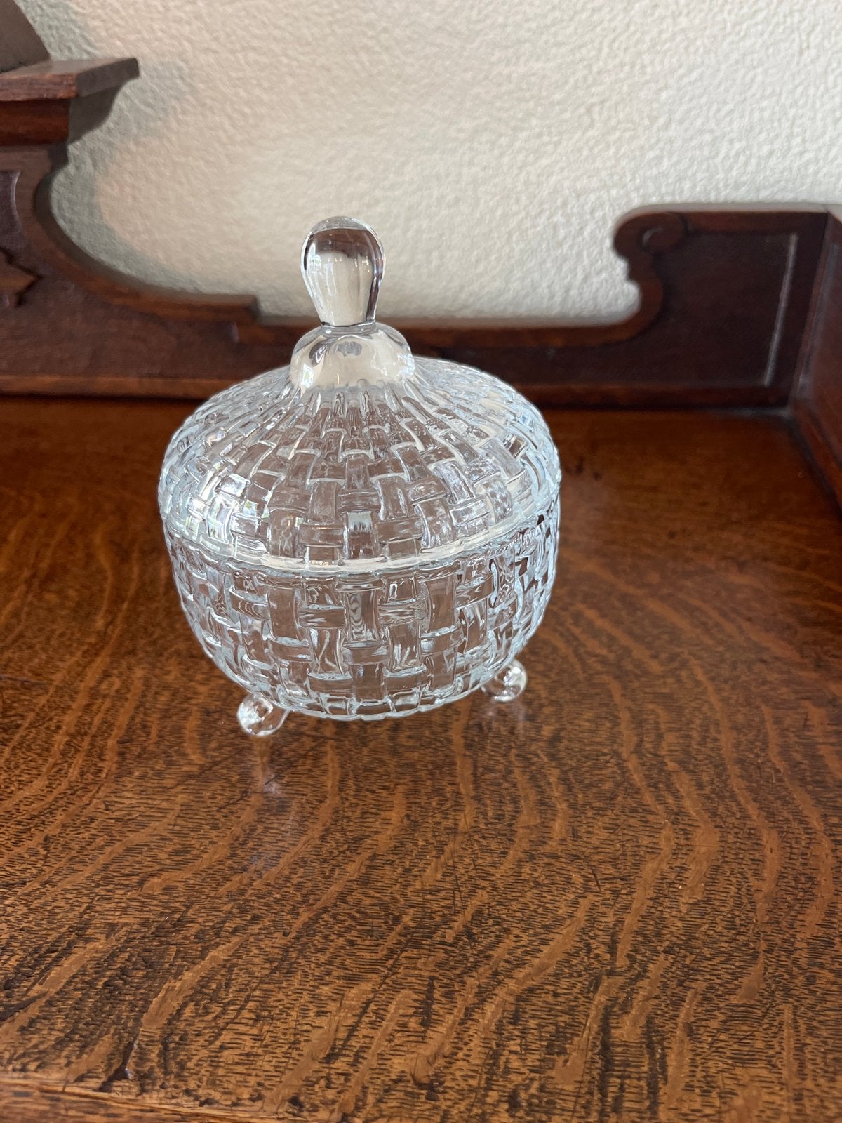 Vintage Glazen Bonbonnière met Mandwerk Patroon, Antiek en Kunst, Ophalen