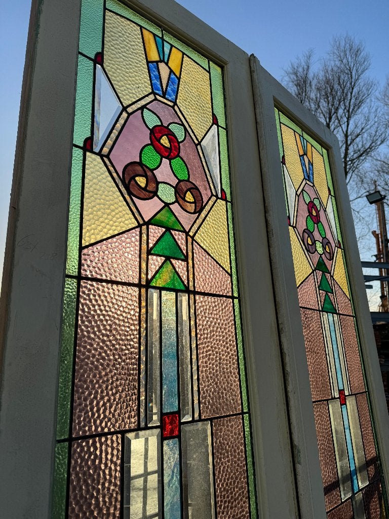 Set Art Deco openslaande glas in lood deuren 238x128cm., Ophalen