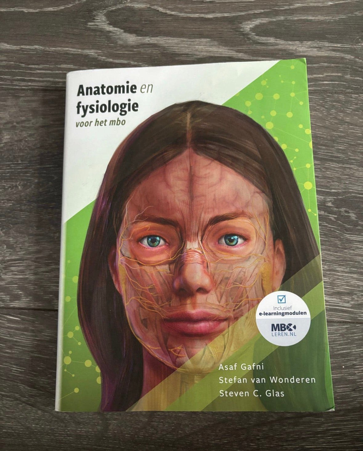 Anatomie en fysiologie boek mbo verpleegkunde, Boeken, Ophalen of Verzenden, Zo goed als nieuw