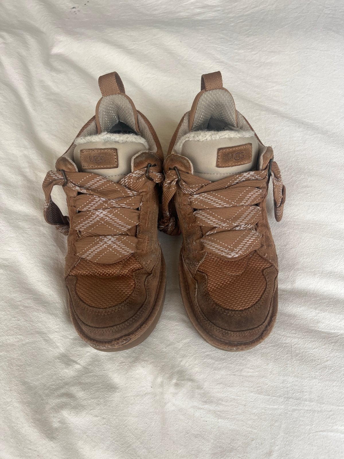 Ugg sneakers maat 42, Ophalen of Verzenden, Gedragen, Bruin, Sneakers of Gympen