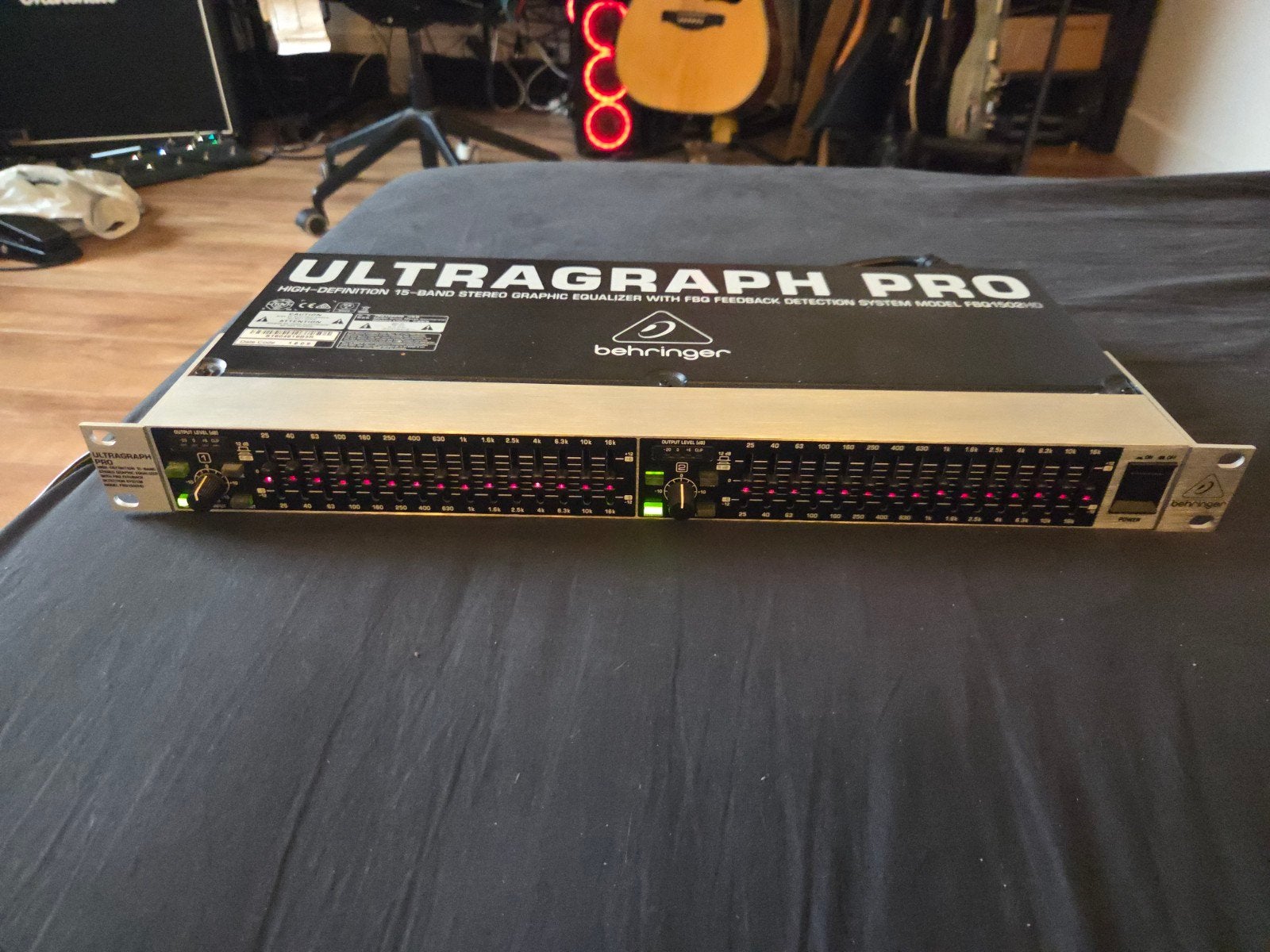 Behringer FBQ1502HD Stereo 15-band Graphic EQ, Muziek en Instrumenten, Ophalen of Verzenden