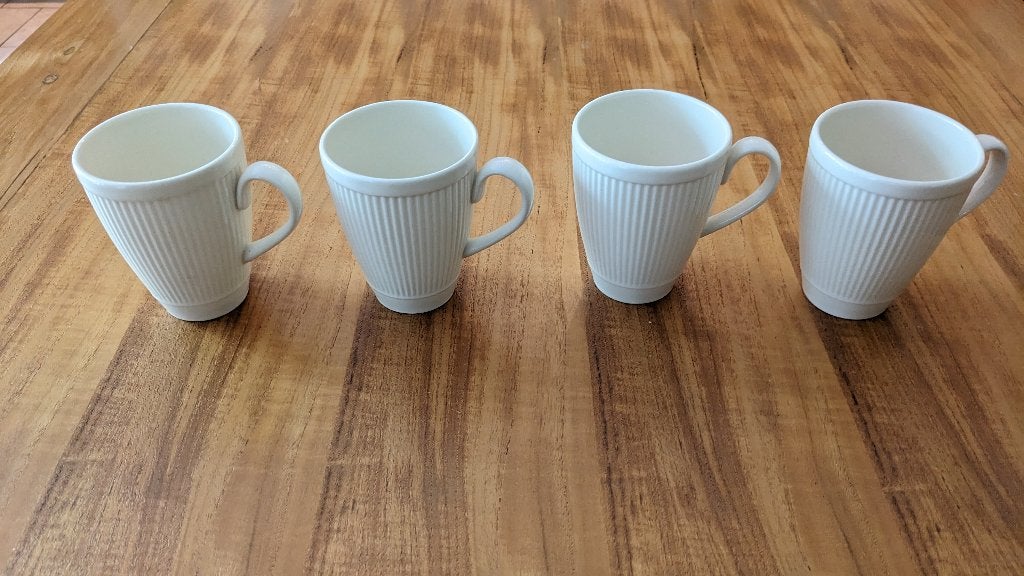 Wedgwood Windsor mok / beker met oor 10 cm 4 stuks, Zo goed als nieuw, Modern, Mok, Ophalen of Verzenden