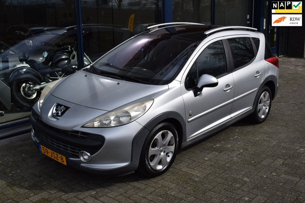 Peugeot 207 SW Outdoor 1.6 VTi Sublime, Gebruikt, Zwart, 4 cilinders, Leder en Stof