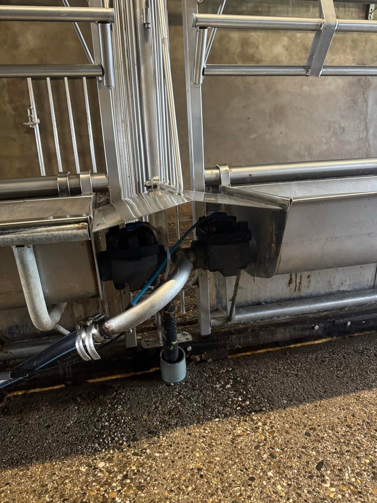 Automatische Melkklep 30 stuks Kalveren, Doe-het-zelf en Verbouw, Compressors, Ophalen