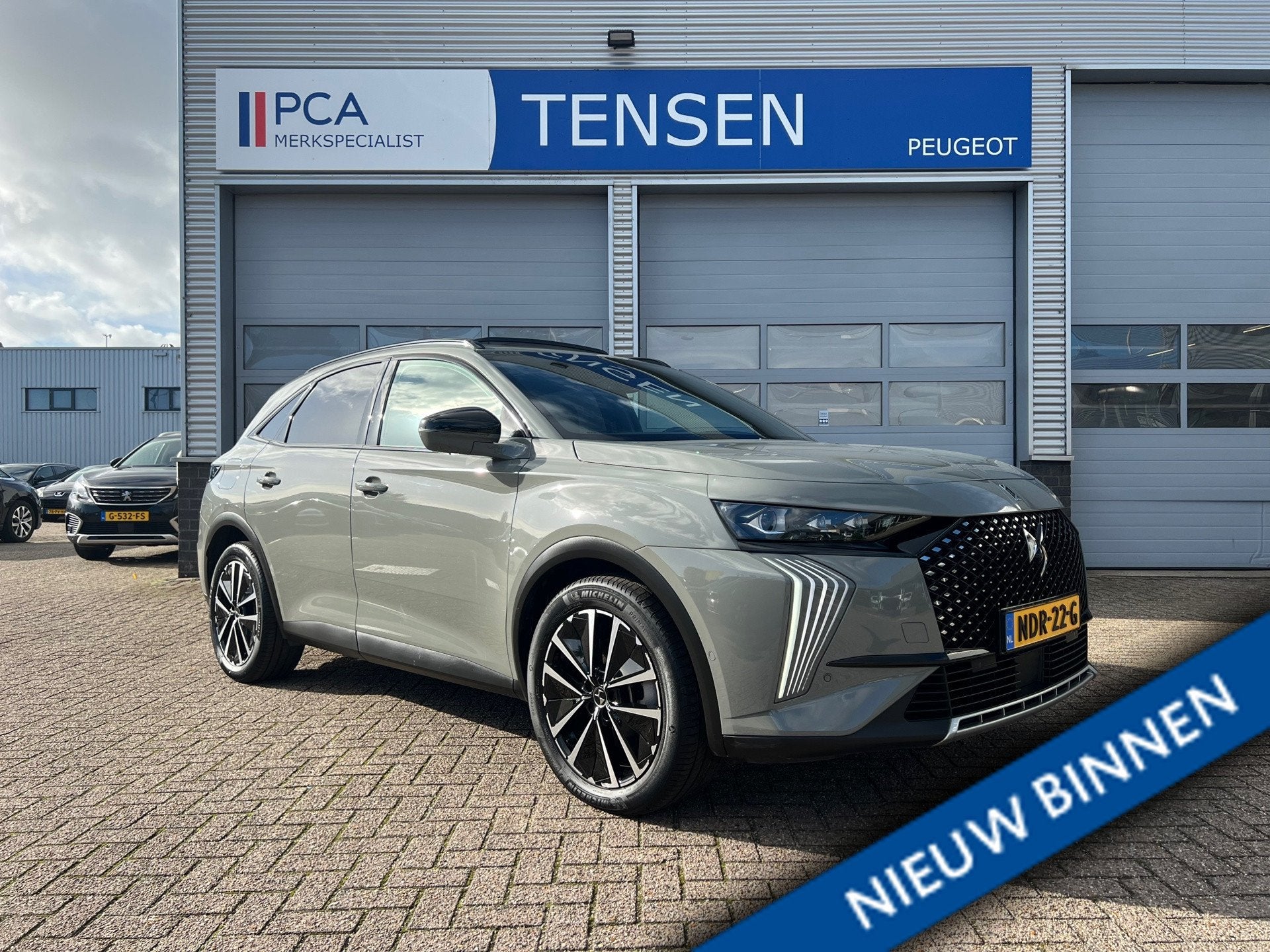 DS 7 E-Tense 225PK Opéra | Automaat | Night vision | Adapti, Auto's, Dealer onderhouden, 4 cilinders, 181 pk, Bedrijf