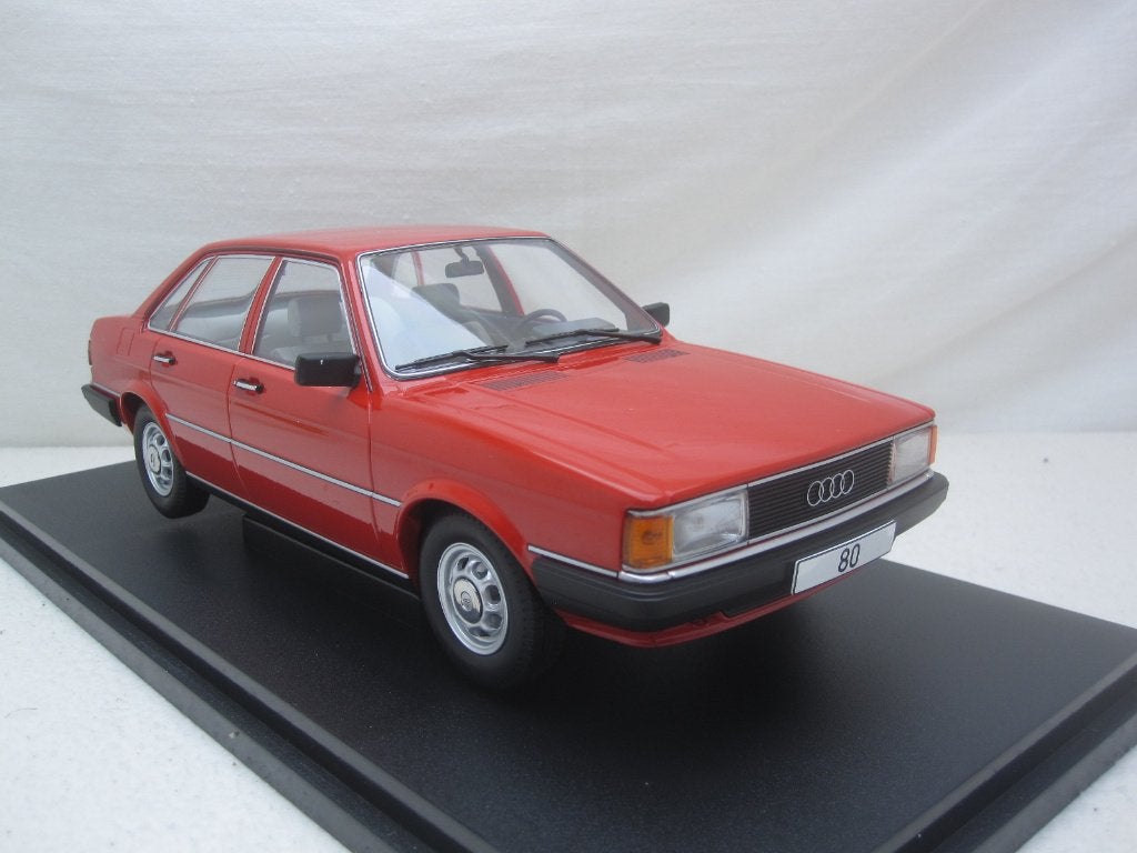 Audi 80 GLS (B2) 1978 rood 1:18 MCG, Ophalen of Verzenden, Nieuw, Auto, Overige merken