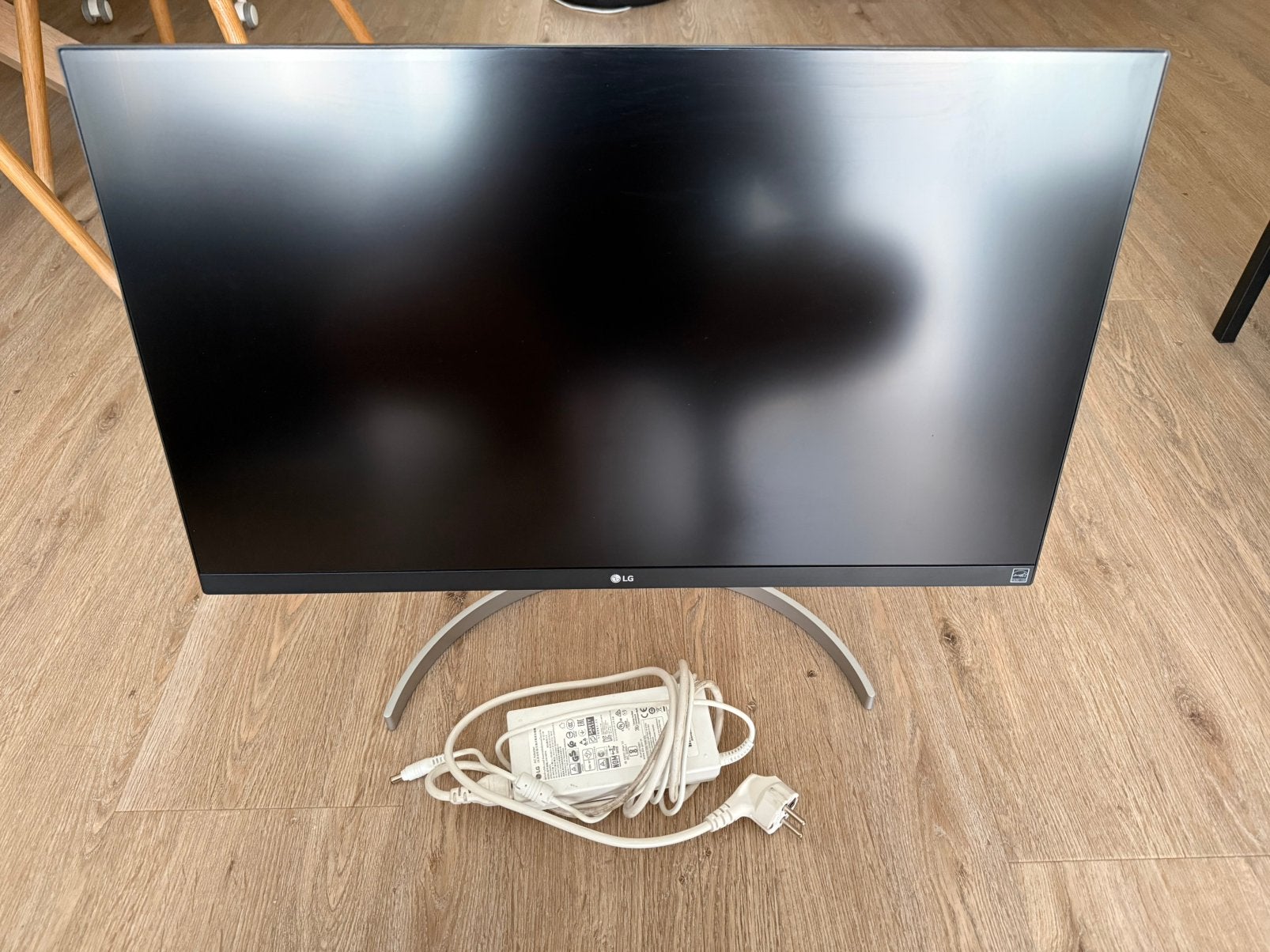 LG 27inch monitor (27UL850) - Read description, Computers en Software, Monitoren, Ophalen, Overige typen, Overige resoluties, 60 Hz of minder