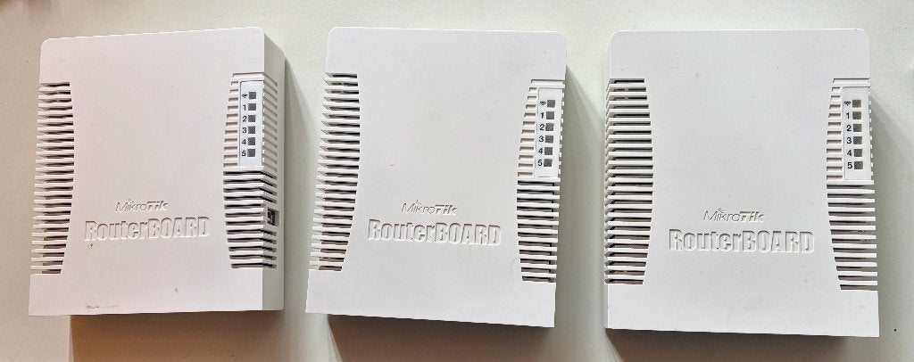 Mikrotik Routerboard RB951G-2HnD, RB751U-2HnD, Ophalen of Verzenden