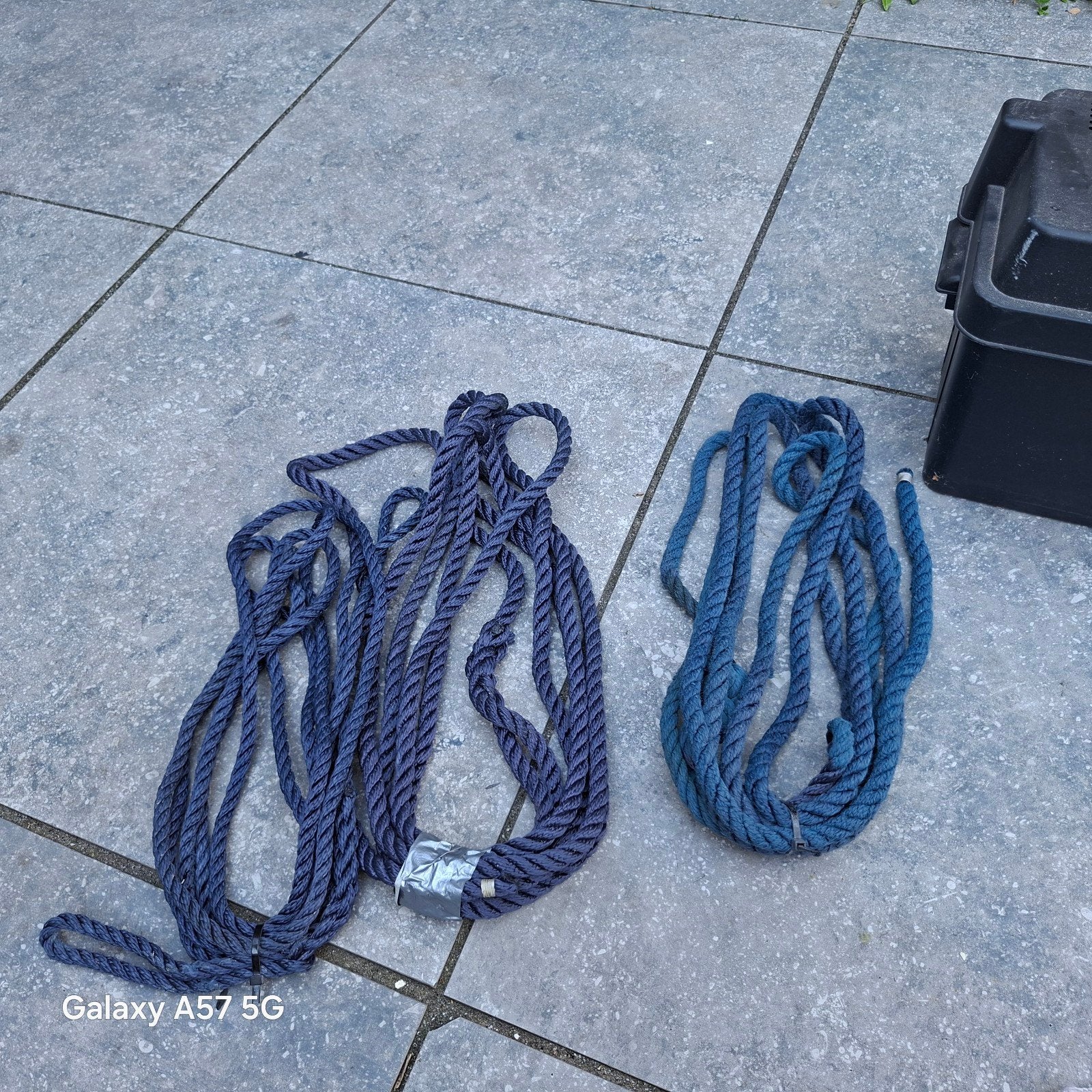 Te koop, diverse aanleg lijnen, 2x klapanker en touwpennen, Ophalen, Gebruikt