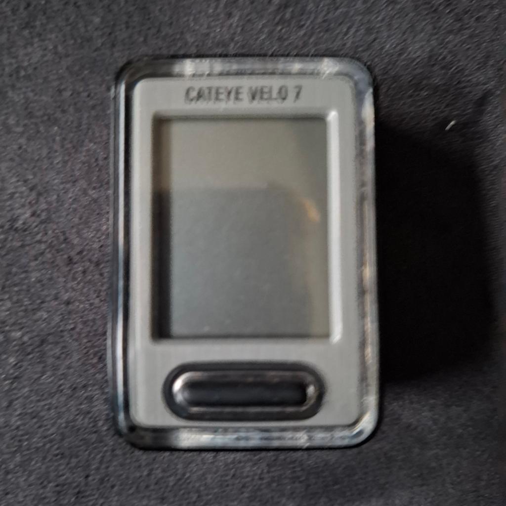 Cateye Velo 7 fietscomputer - Eenvoudig en betrouwbaar, Ophalen of Verzenden