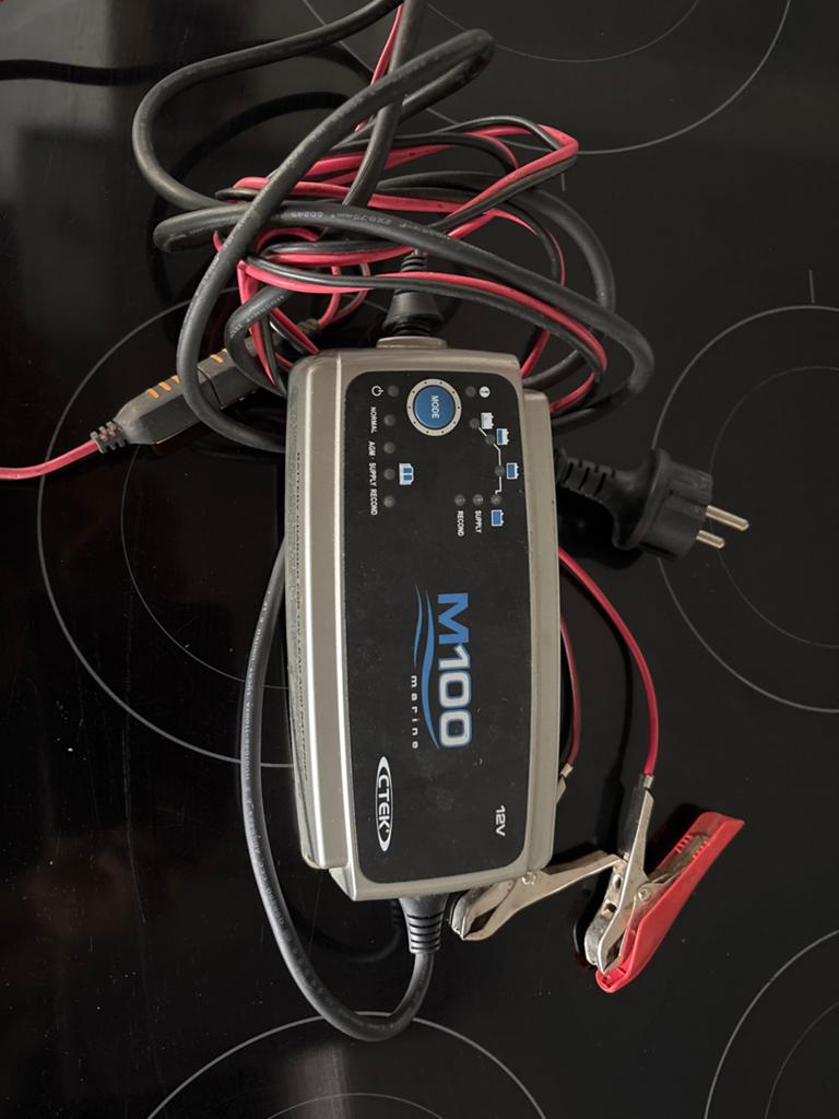 CTEK M100 Marine Acculader 12V, Ophalen of Verzenden, Gebruikt, Overige automerken