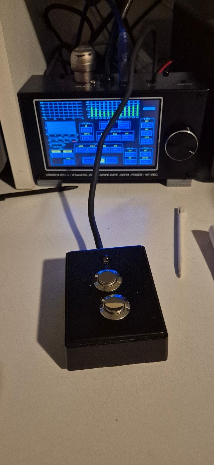 ur6qw 12 band equalizer, Telecommunicatie, Ophalen of Verzenden, Zo goed als nieuw