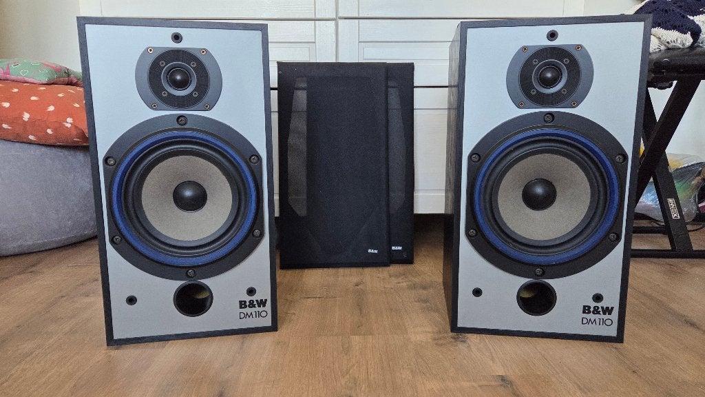 B&W DM110 luidspreker set met front (DM 110 B&W speakers), Audio, Tv en Foto, Luidsprekers, Ophalen, Gebruikt, 60 tot 120 watt