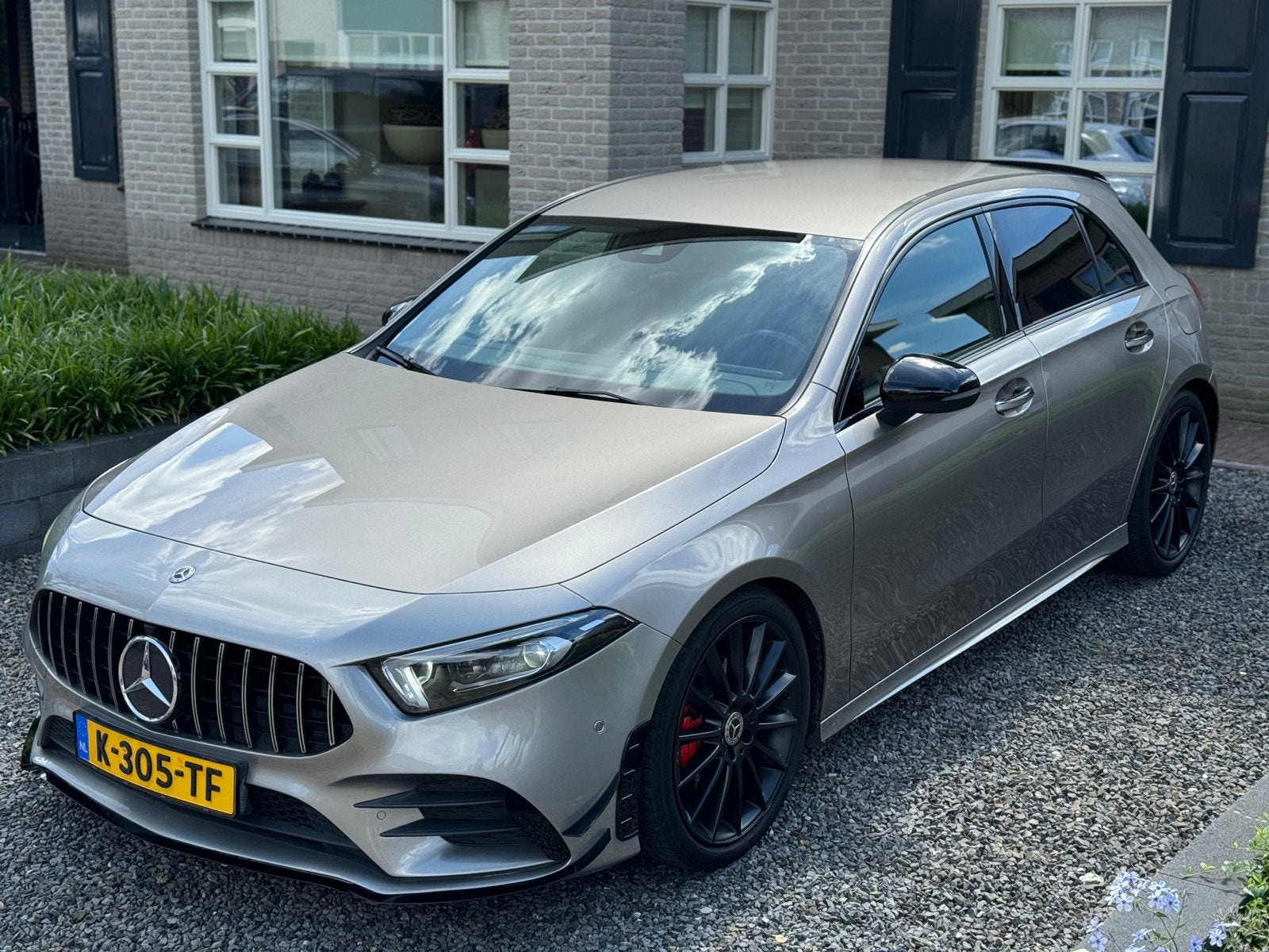 Mercedes-Benz A-Klasse A-klasse 2019 Mojave zilver, Auto's, 13 km/l, 1200 kg, 163 pk, Particulier