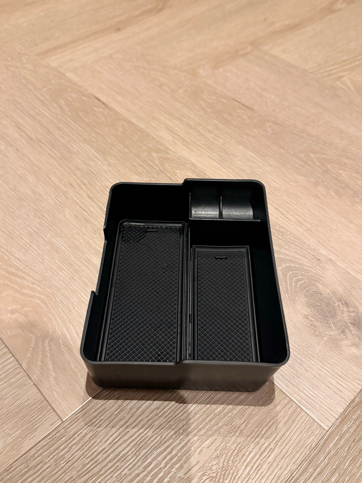 Foto 4 van Tesla Model 3 Middenconsole Opbergbakje Organizer