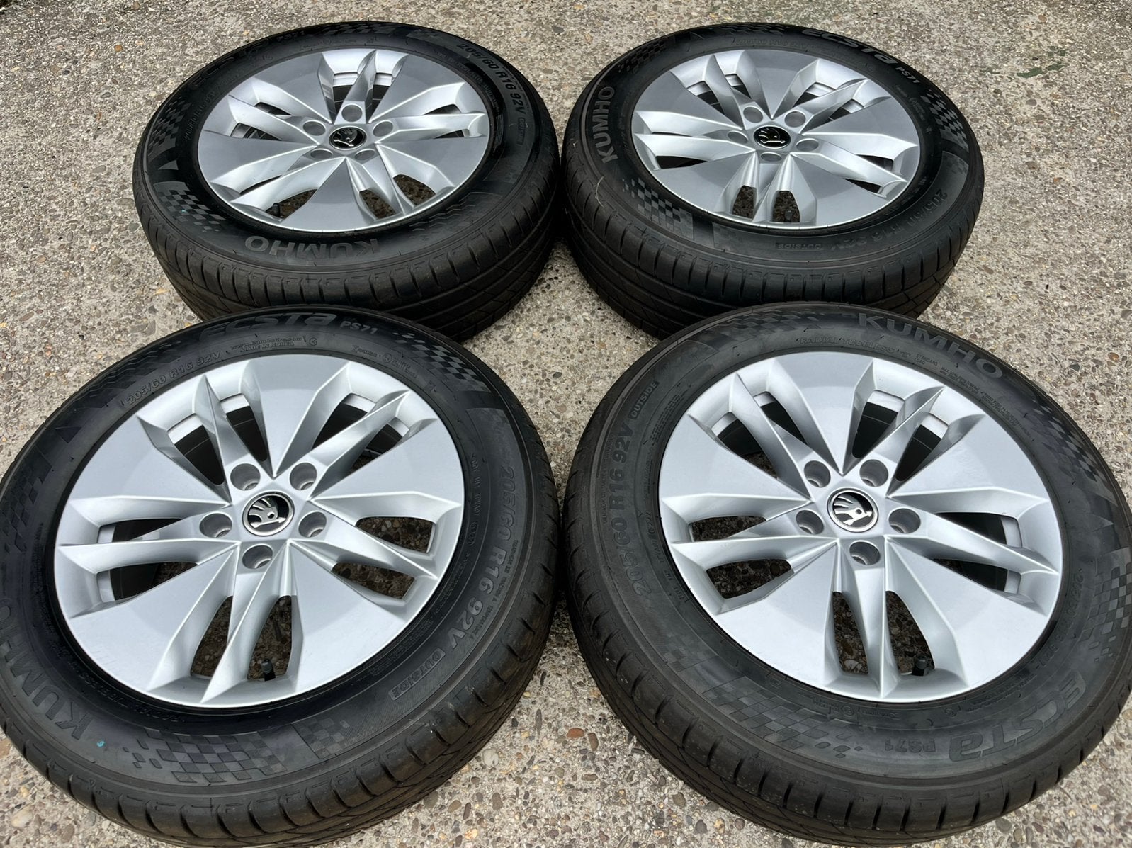 NIEUW 16” orig Skoda Octabia zomer velgen, Ophalen, 16 inch, Banden en Velgen, Nieuw