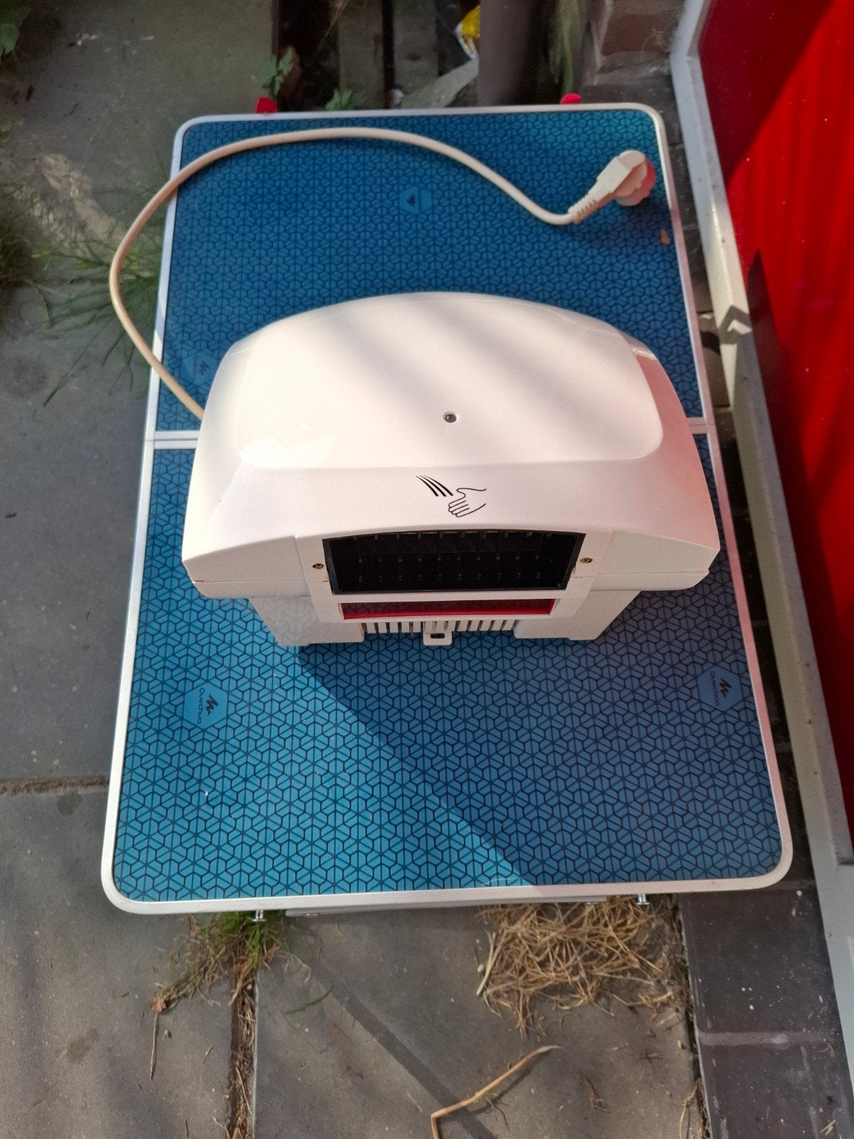 Handdroger voor badkamer of toilet, Ophalen, Zo goed als nieuw, Hand- en Voetverzorging
