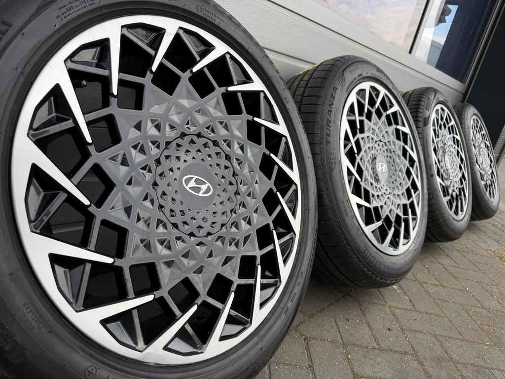 originele 20 inch Hyundai Ioniq 5 en 9  Tucson velgen banden, Auto-onderdelen, Gebruikt, -, -, Banden en Velgen