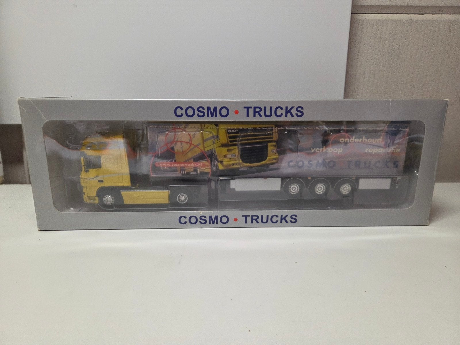 WSI DAF SSC Cosmo Trucks, Ophalen of Verzenden, Zo goed als nieuw, Bus of Vrachtwagen, Wsi