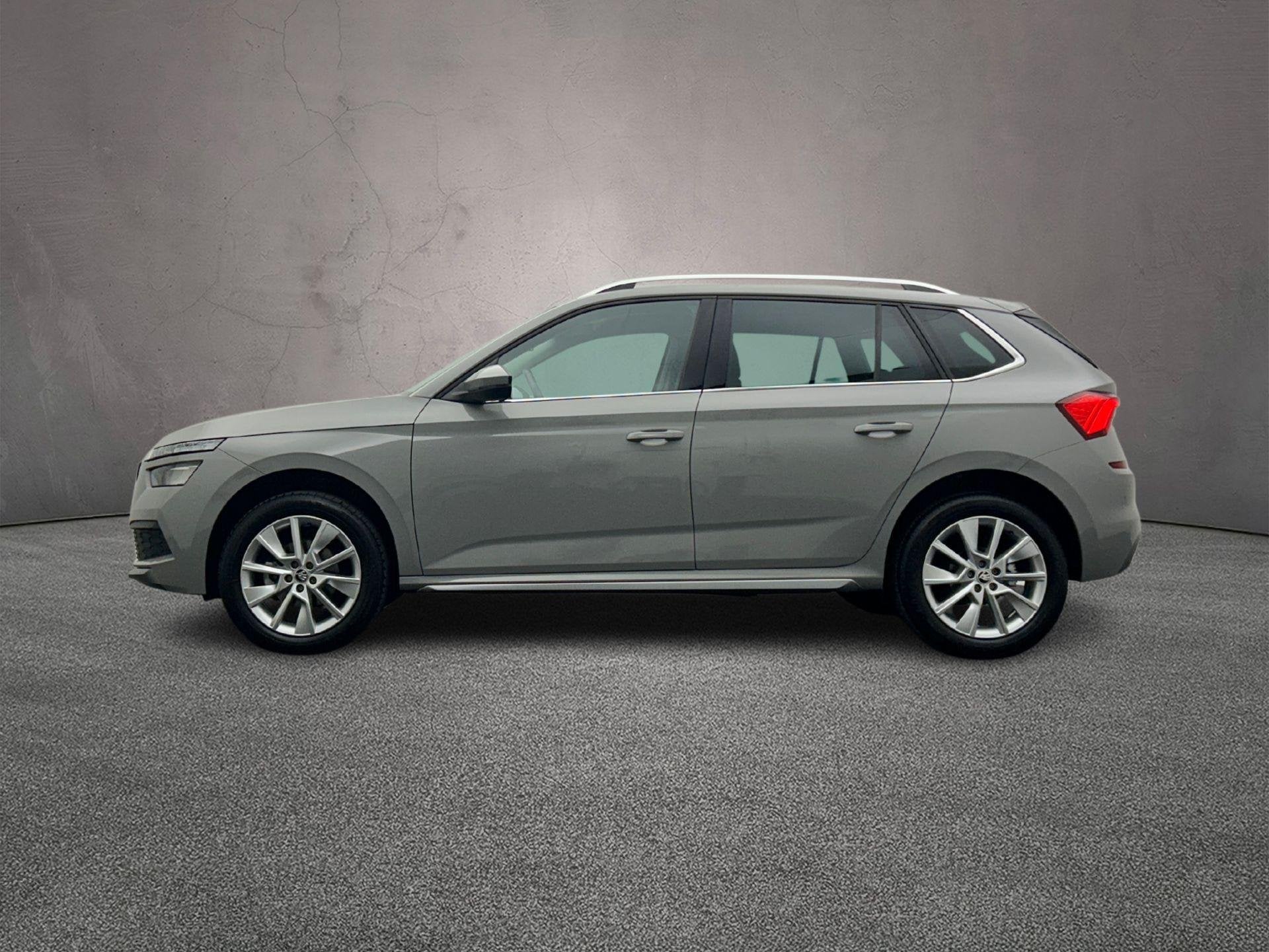Skoda Kamiq Business Edition 1.5 TSI 150pk DSG Automaat Trek, Auto's, 4 cilinders, 150 pk, Bedrijf, 630 kg
