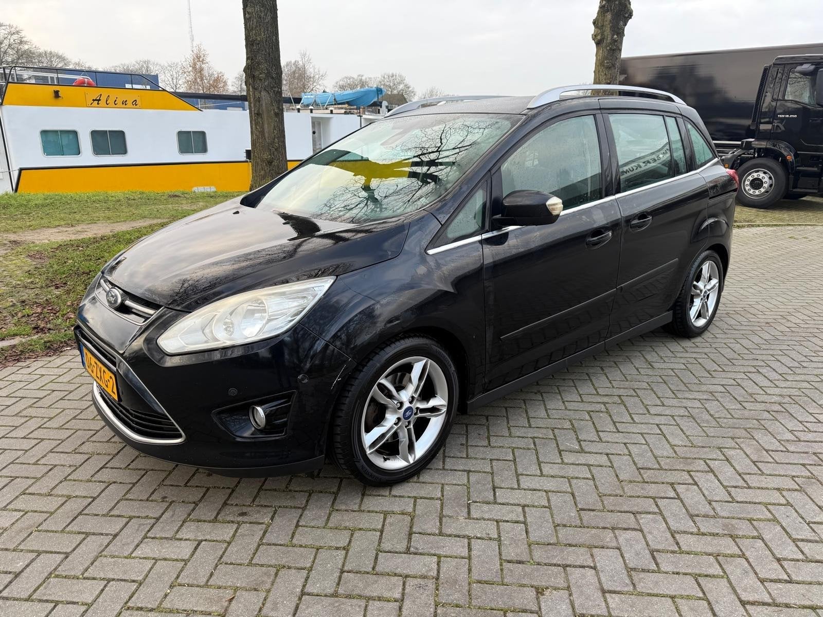 Ford Grand C-Max 1.6 TDCi Titanium 7p., Auto's, Ford, Voorwielaandrijving, Euro 5, 4 cilinders, 1404 kg