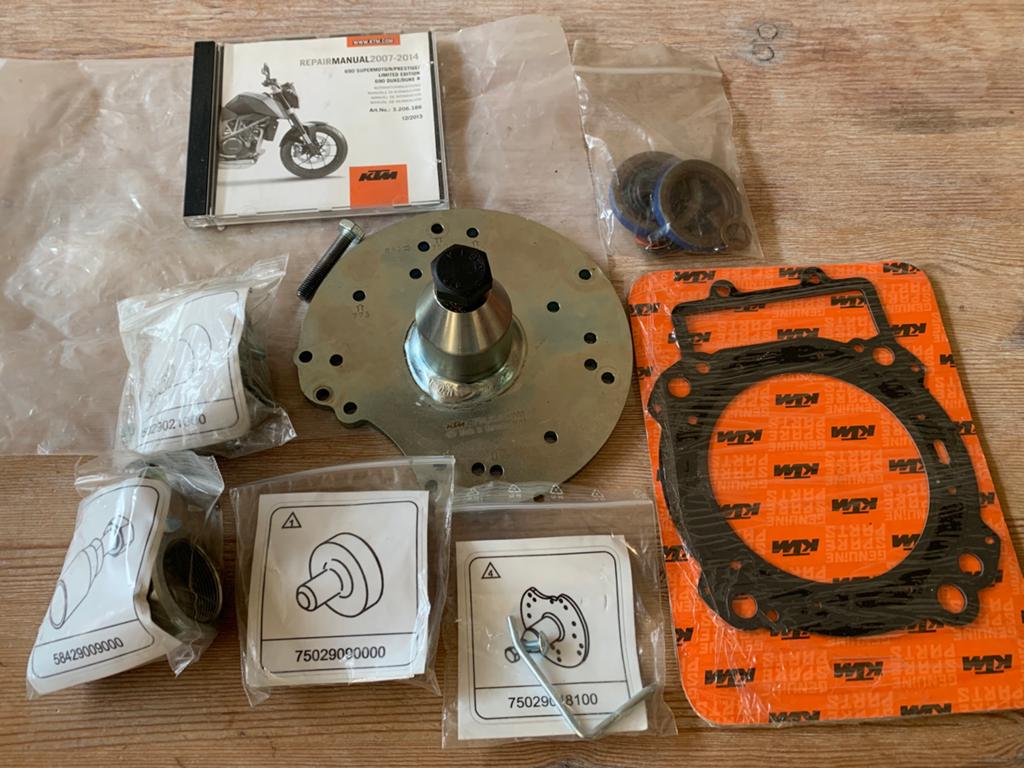 Speciaal gereedschap KTM 690 Supermoto/Duke 2007-2014, Ophalen of Verzenden, Nieuw