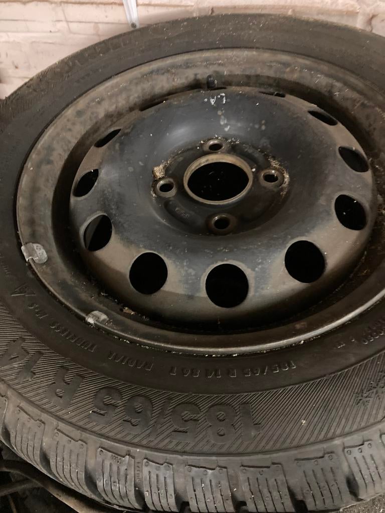 Velgen met band (ford focus )14inh, Ophalen, Zo goed als nieuw