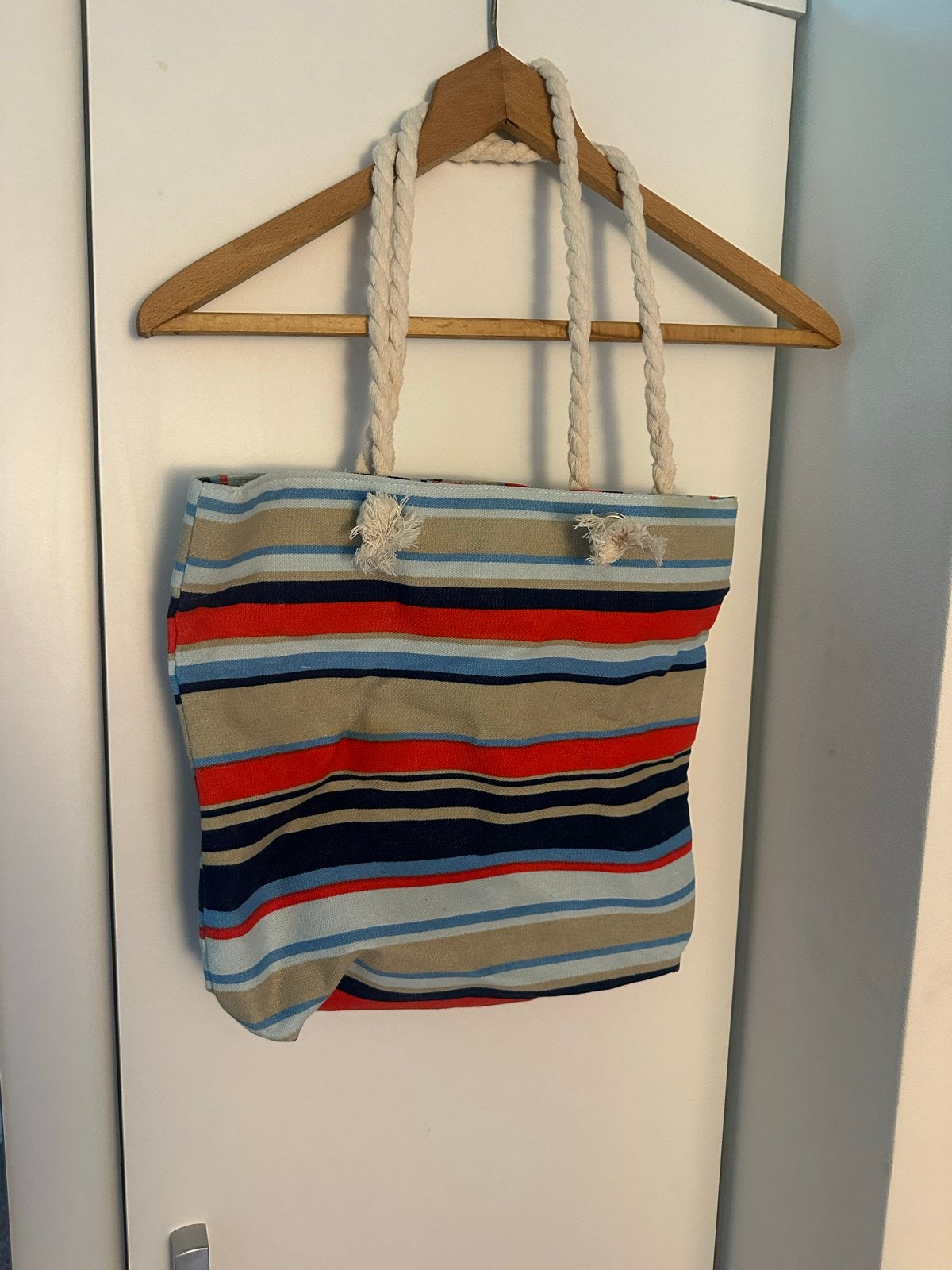 Mooie gestreepte strandtas met touw hengsels, Ophalen, Gebruikt, Overige kleuren, Shopper