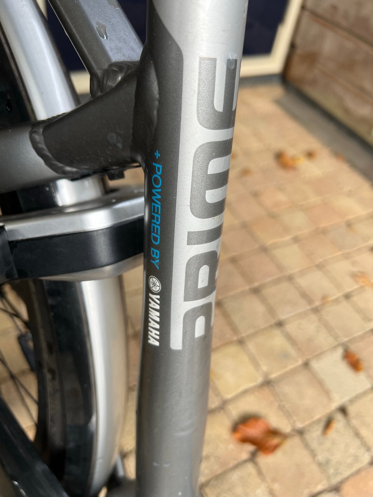 Opknappertje Giant Prime E+ elektrische fiets, Ophalen, Gebruikt, 30 tot 50 km per accu, Giant