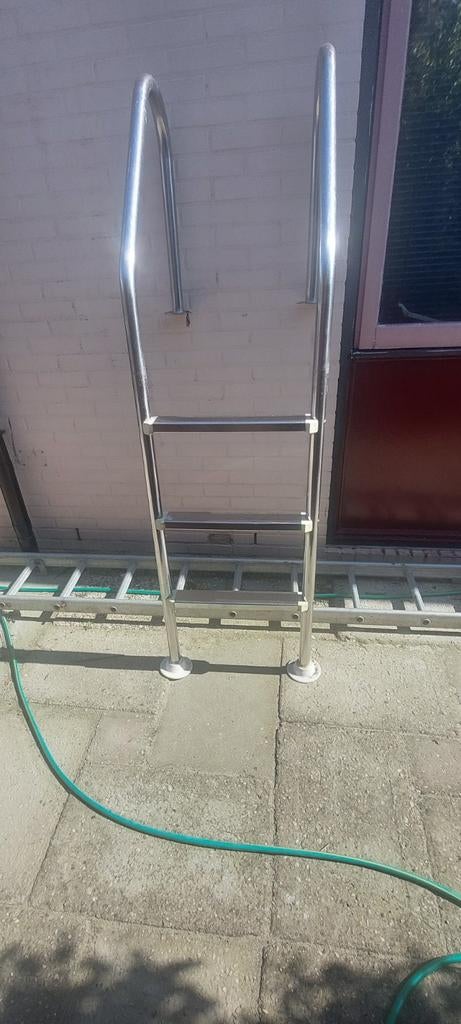RVS Zwembadtrap met 3 treden, Tuin en Terras, Zwembaden, Ophalen of Verzenden, Gebruikt, Overige typen