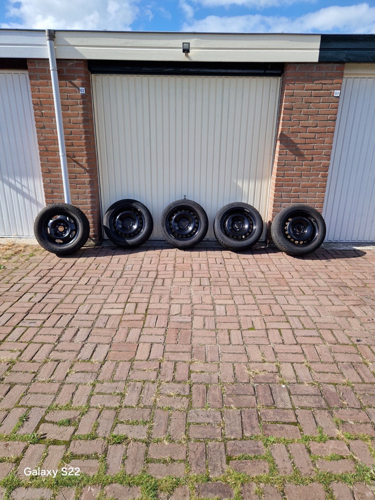 set winterbanden op stalen velgen voor nissan juke