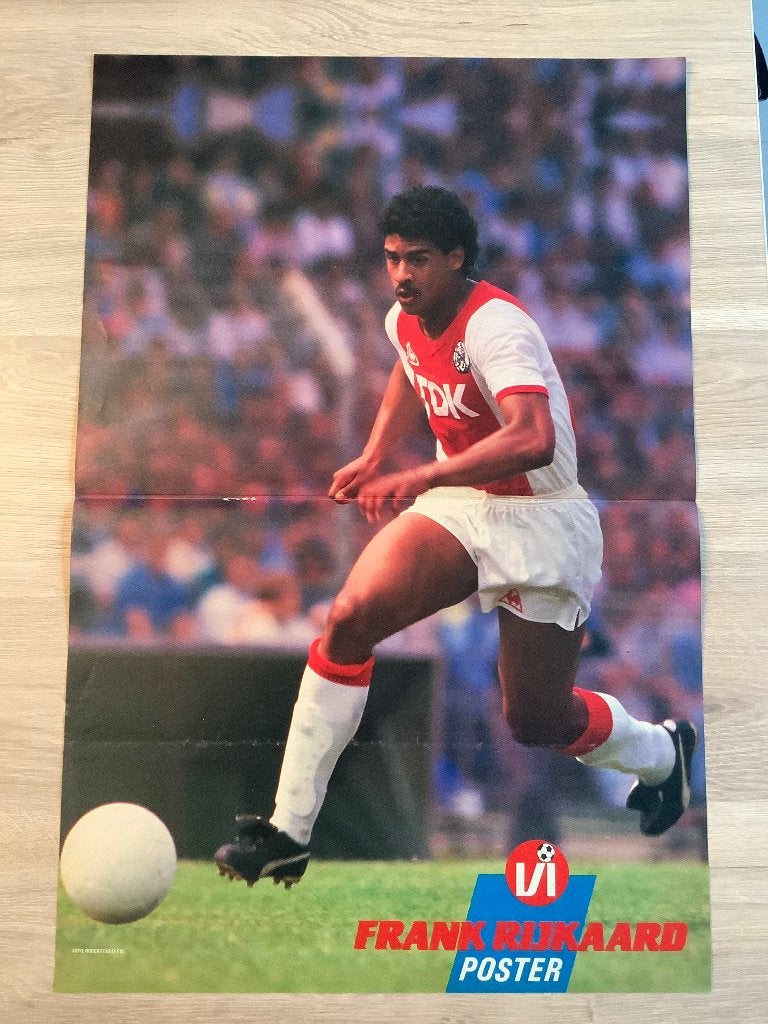 Poster Frank Rijkaard bij Ajax uit 1985, Ophalen of Verzenden, Zo goed als nieuw, Ajax, Poster, Plaatje of Sticker
