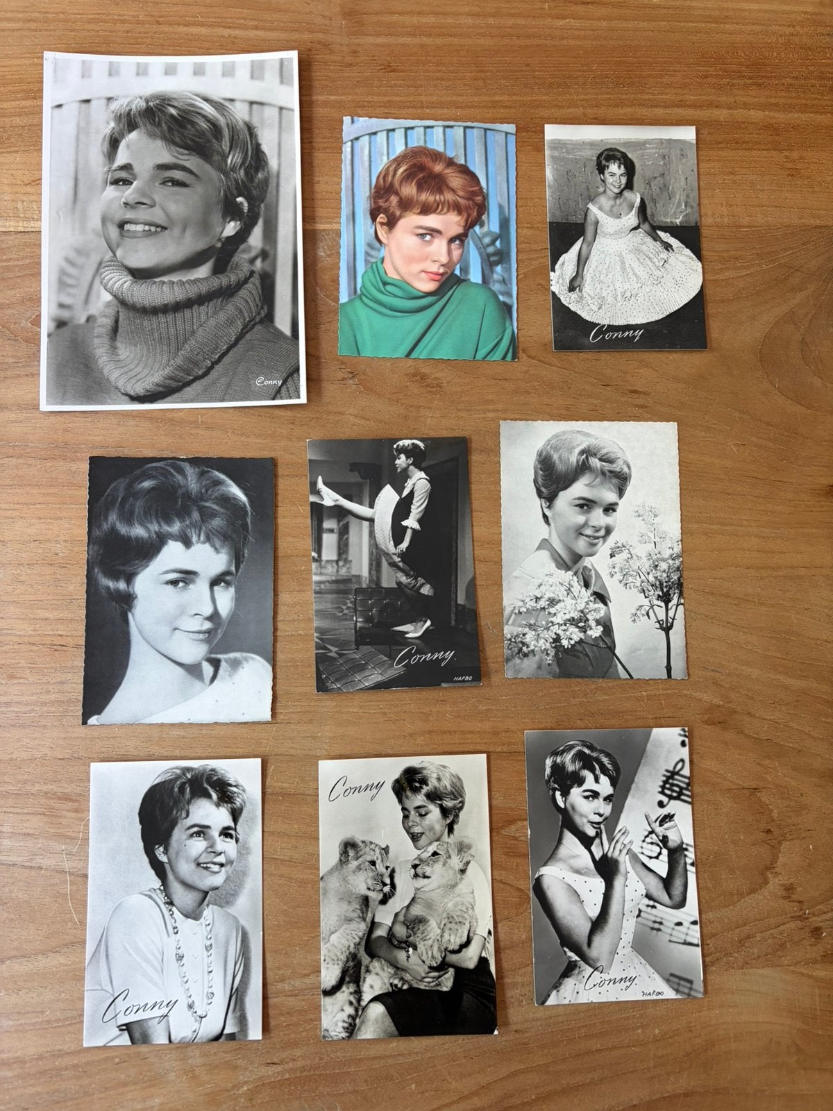 8 vintage foto's / ansichtkaarten Conny Froboess jaren 50/60, Verzamelen, Ophalen of Verzenden, 1940 tot 1960
