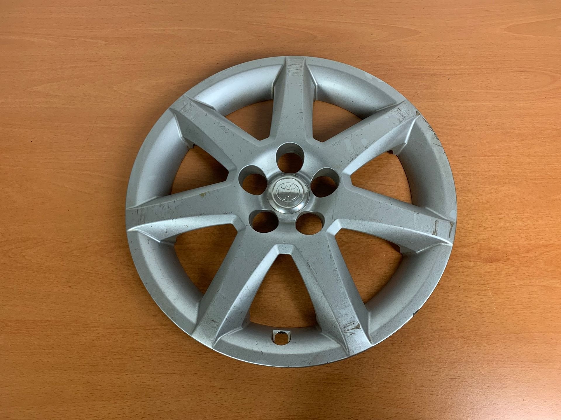 wieldop toyota prius 2003 tot 2009 16 inch voor allu velg, Gebruikt, -, -, Ophalen of Verzenden