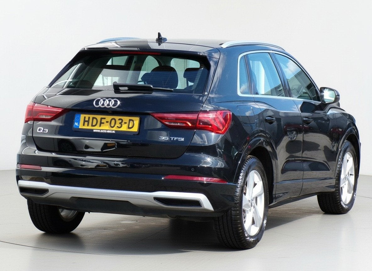 Audi Q3 35 TFSI S edition|Virtual|Carplay|Navi|Cruise|Leder, 15 km/l, 4 cilinders, 150 pk, 1505 kg