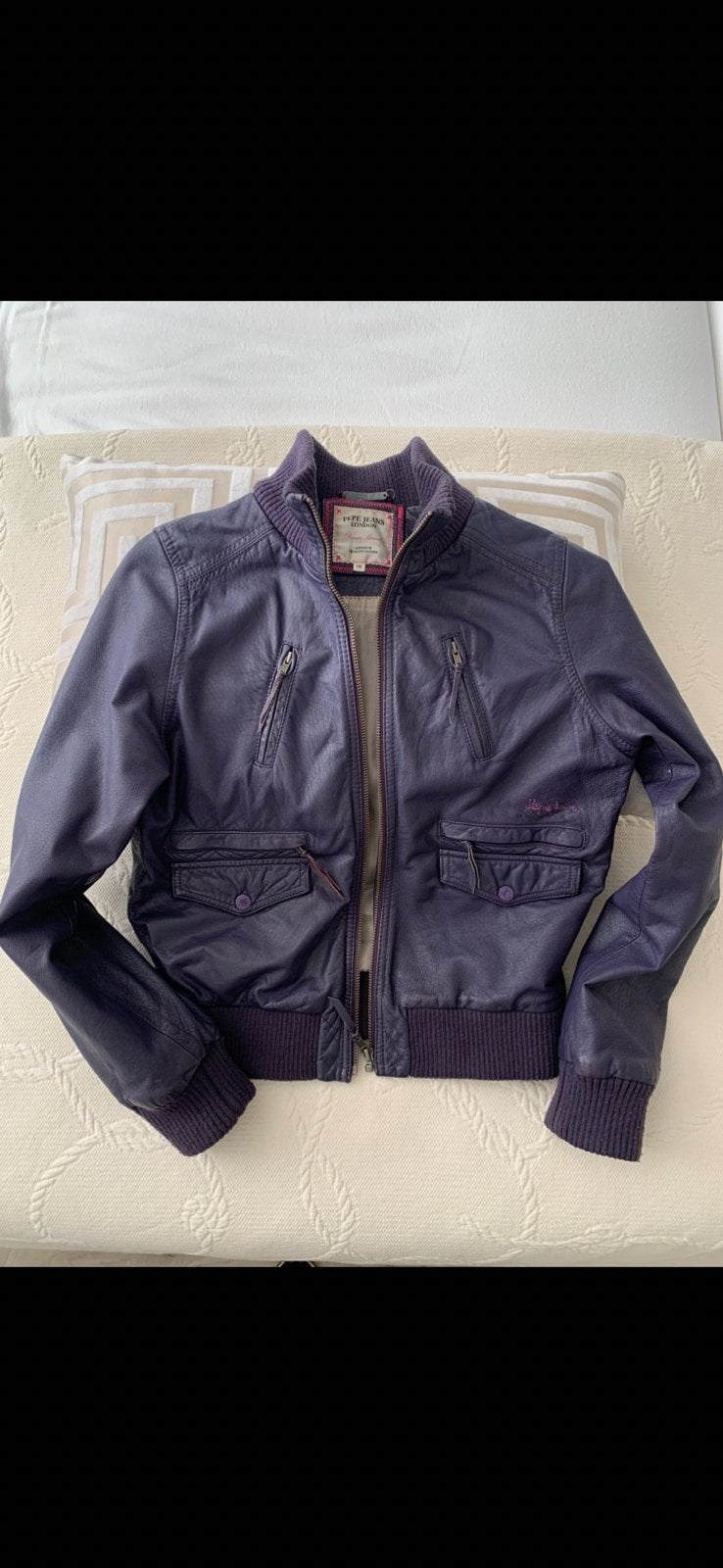 Pepe Jeans donker paars meisjes lederen bomber jackje xs., Ophalen of Verzenden, Zo goed als nieuw, Meisje, Jas