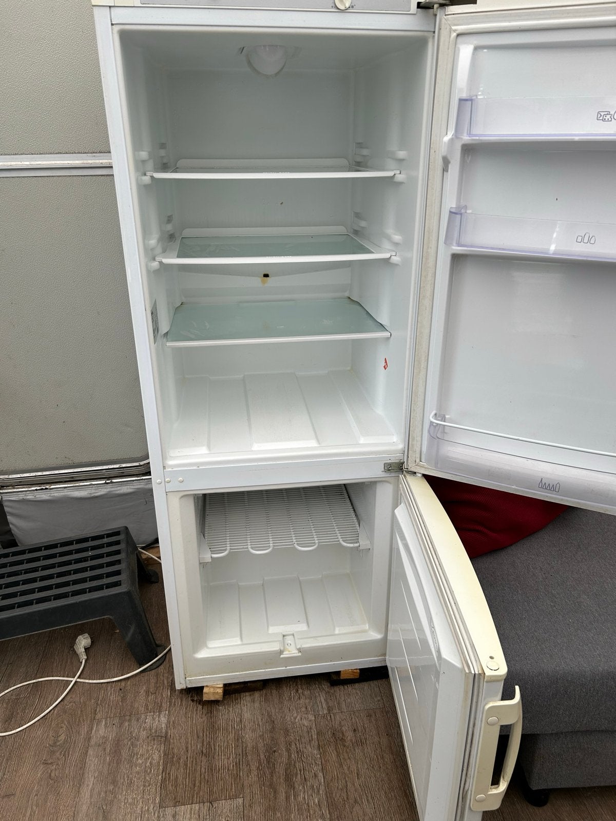 Zanussi Koelkast met Aparte Vriezer - ZRB320WO1, Ophalen, 150 tot 200 liter, Gebruikt, Met aparte vriezer
